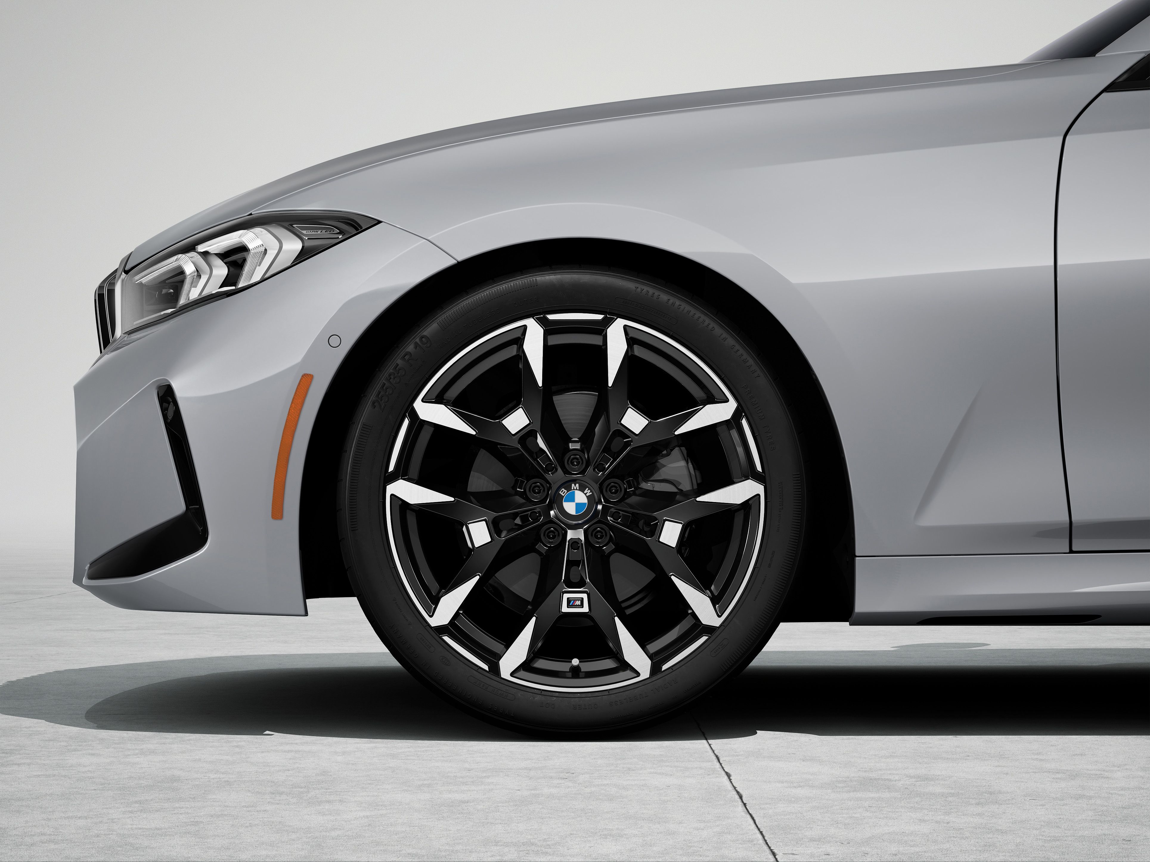 19" M light Alloy Wheels BMW 3 Series Sedan